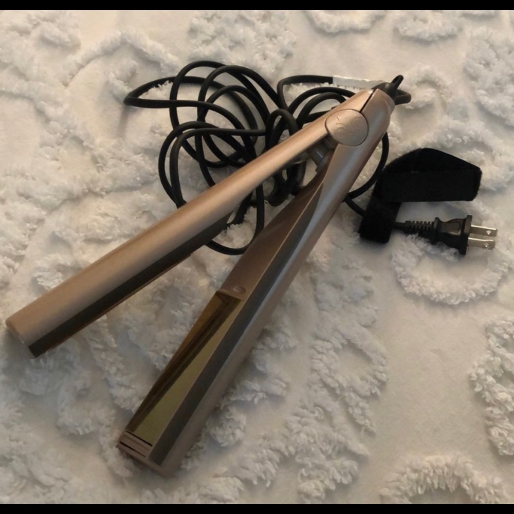 TYME Curling/Flat Iron